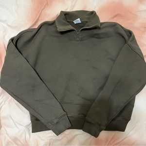 Outdoor voices Olive nimbus 1/4 zip up